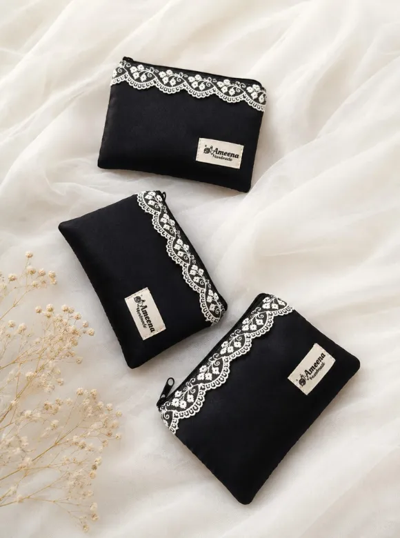 Pouch Hitam
